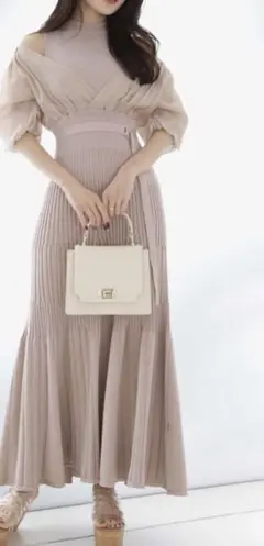 【美品】MERCURYDUO 異素材ドッキングスリットスリーブニットワンピース