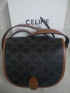CELINE ファルコ ミディアム バッグ