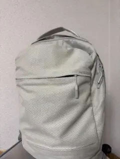 Incase City Backpack リュック