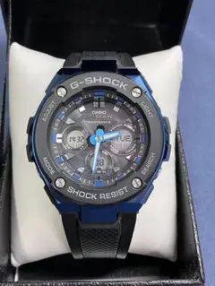 CASIO カシオ　G-SHOCK　GST-W300G