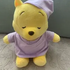 くまのプーさん ぬいぐるみ 紫色パジャマ