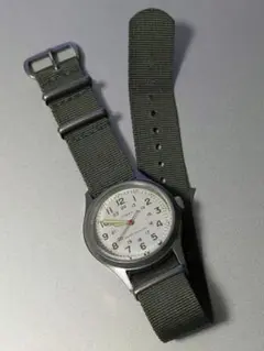 古*2様 j.crew timex 　ビンテージ風　コラボ　ウォッチ J.CREW X TIMEX VINTAGE COLLECTION DIVER'S WATCH | BREAKS