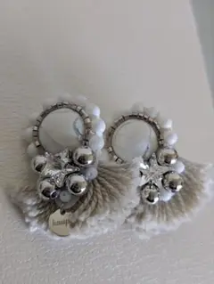 Item thumbnail for item 9f61b699-128c-4a39-af5e-c914dda24b47