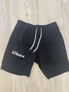 ATHLETA 黒 ハーフパンツ トレーニング