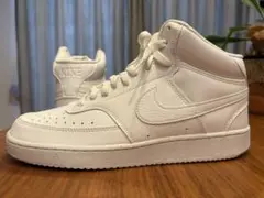 NIKEスニーカー DN3577-100