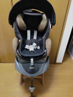 アップリカ チャイルドシート
フラディア エアー ブリッサブラウン