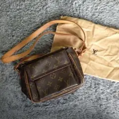 LOUISVUITTON ルイヴィトン ヴィバシテpm ショルダーバッグ