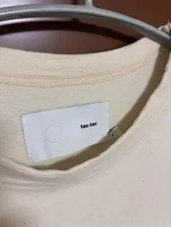 tac:tac TシャツI'm here アイムヒアー　タクタク　ヨーコサカモト