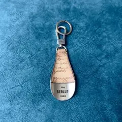 Item thumbnail for item 80b1cce6-1ca8-4d6e-851b-7b46bc56cd8f
