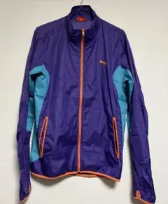 PUMAランニング用ウィンドブレーカー紫
