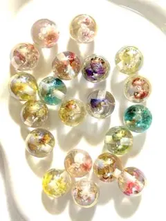 【B014】カスタム　ビーズ　ドライフラワー、金箔入り　20粒