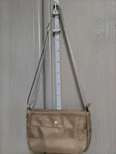 シャルレ　ショルダーバッグ