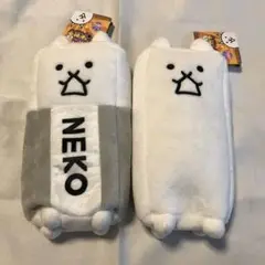 にゃんこ大戦争　チャーム付きぬいぐるみペンポーチ