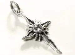 新品シルバー925♢czダイヤ サンマーク フレイミングクロス ペンダントトップ