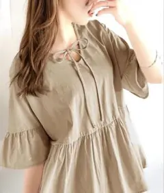 美品　綿100％前後2WAYシルケット加工布帛コンビリボンペプラムトップス