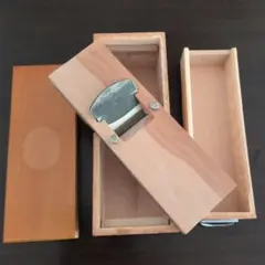 木製 かつお節削り器 蓋付き