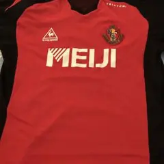 名古屋グランパス赤色 サッカーシャツ 番号32