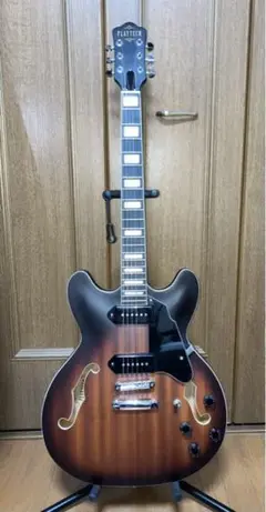 セミアコギター プレイテック ギター