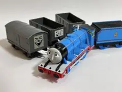 Item thumbnail for item 44312513-eaac-4bf7-9563-1962862c06f1