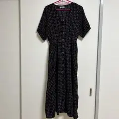 美品　オリーブデオリーブ　ワンピース　パフスリーブ　ネイビー　幾何学模様　夏　M