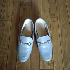 【再値下げ】美品　Fin　グレー　ローファー　ゴールド金具　2way