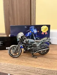 YAMAHA RZ250 メタリックブラック 限定版