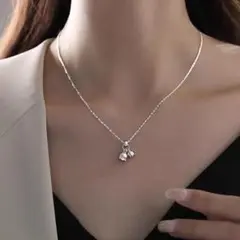 シルバー ベルチャーム ネックレス