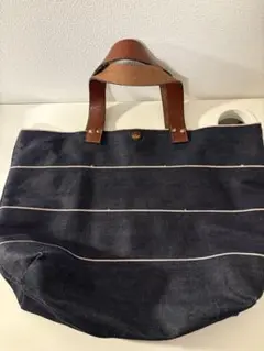 Item thumbnail for item 851cb899-67fc-4910-a665-7331765fb3fa