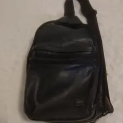PORTER ブラックレザー ショルダーバッグ