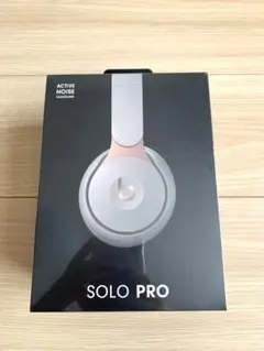 Beats Solo Pro ワイヤレスヘッドホン MRJ82PA/A