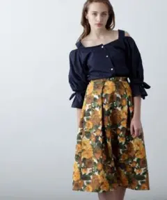 GRACE CONTINENTAL フラワー プリント グラグラン スカート