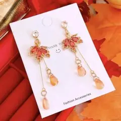 Item thumbnail for item 9eb3798e-f950-4309-aeed-2f4942a1c9eb