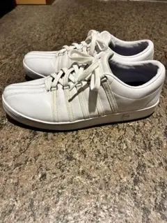 ケースイス　スニーカー　白　k-swiss