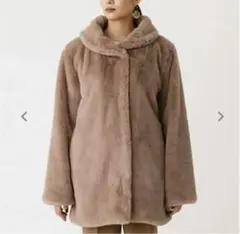 アズールバイマウジー ファー コート タグ付き 美品 値下げ Sサイズ