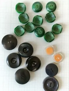 昭和レトロ★懐かしボタン大小色々、アンティーク、グリーン黒オレンジ、ハンドメイド