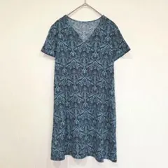 ジョルジュレッシュ　半袖チュニック　カットソー　36　ストレッチ　総柄　Vネック