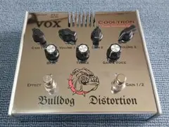 VOX  Cooltron  VibraVOX  ビブラート　トレモロ Vox Vibravox Vibrato Pedal - YouTube