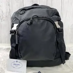 プラダ リュック シルバー金具 テスートナイロン 三角ロゴ カード入れ付き 黒