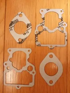 ジムニー　SJ 10 SJ30 2サイクル用　キャブレター　ジャンク スズキジムニー2サイクル純正キャブレター2個ジャンク部品取りに