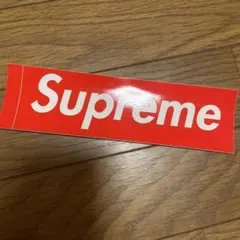 supreme ステッカー　赤