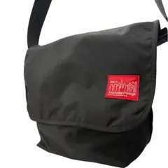 【美品】マンハッタンポテージ　メッセンジャーバック ショルダー　大容量　362