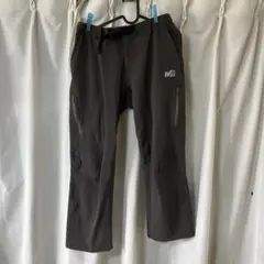 Item thumbnail for item 7cbc538d-0a67-4d81-97f8-ef4cb8e169ee