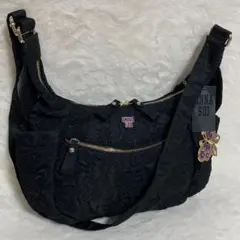 新品未使用 アナスイ キルティングショルダーバッグ 蝶々 チャーム