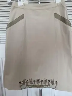 美品アルベロベロのスカート