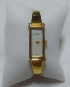 正規品/超美品グッチレディース時計シェル文字1500L~