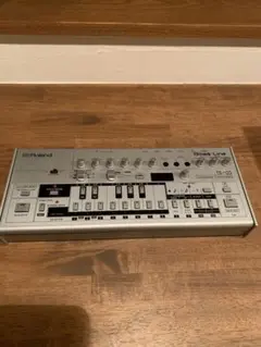 2025年最新】roland tb-03の人気アイテム - メルカリ