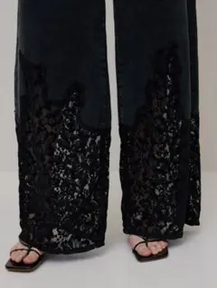 Item thumbnail for item e22549ab-66c4-4ce3-8ee1-60d4439bd3a2