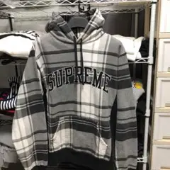 即完モデル!Supreme アーチロゴ チェック 入手困難 希少 パーカー