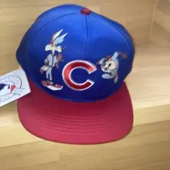 未使用訳アリ　YOUTHサイズMLBカブス×ルーニーテューンズ　キャップ