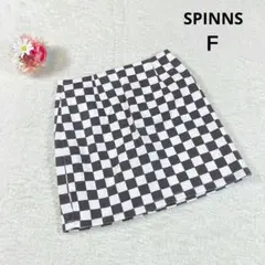 美品✨【スピンズ】ミニスカート 台形 (Ｆ) ブロックチェック 白黒